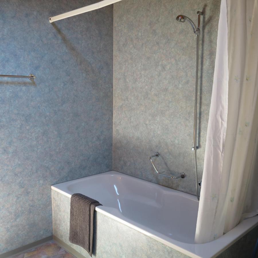 Ferienwohnung Lindenheim كاندرستغ المظهر الخارجي الصورة